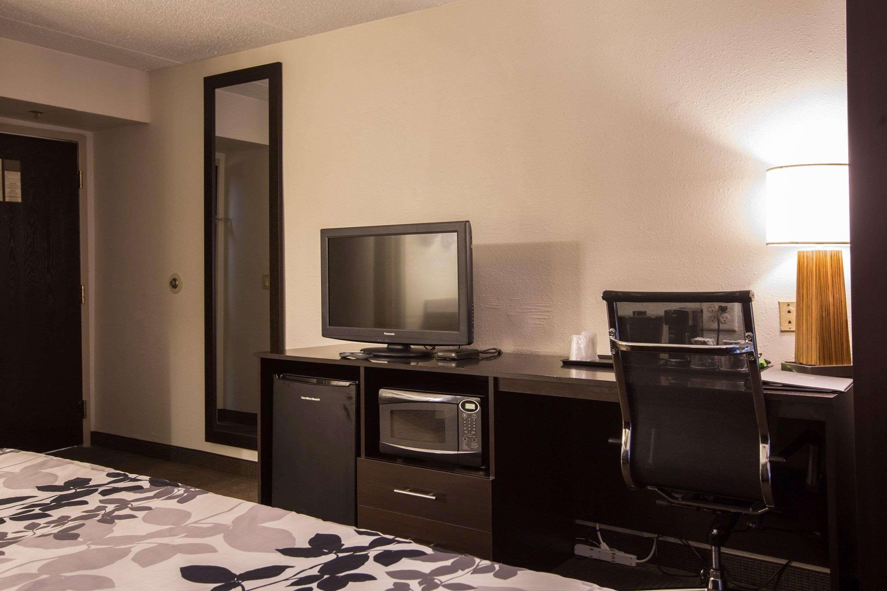 Inn Sleep Atlanta Airport 2*